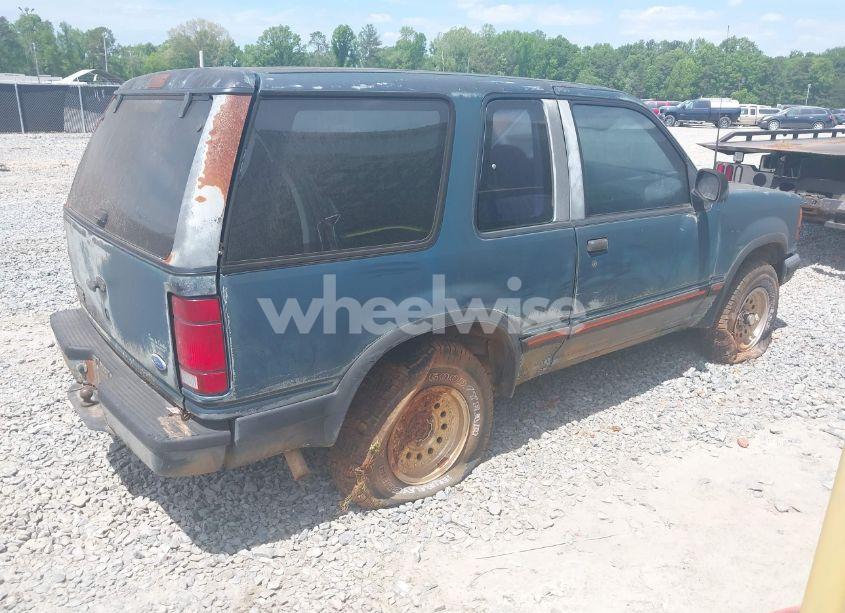 Photo 4 of 1991 Ford Explorer (VIN 1FMCU24X3MUA54214)