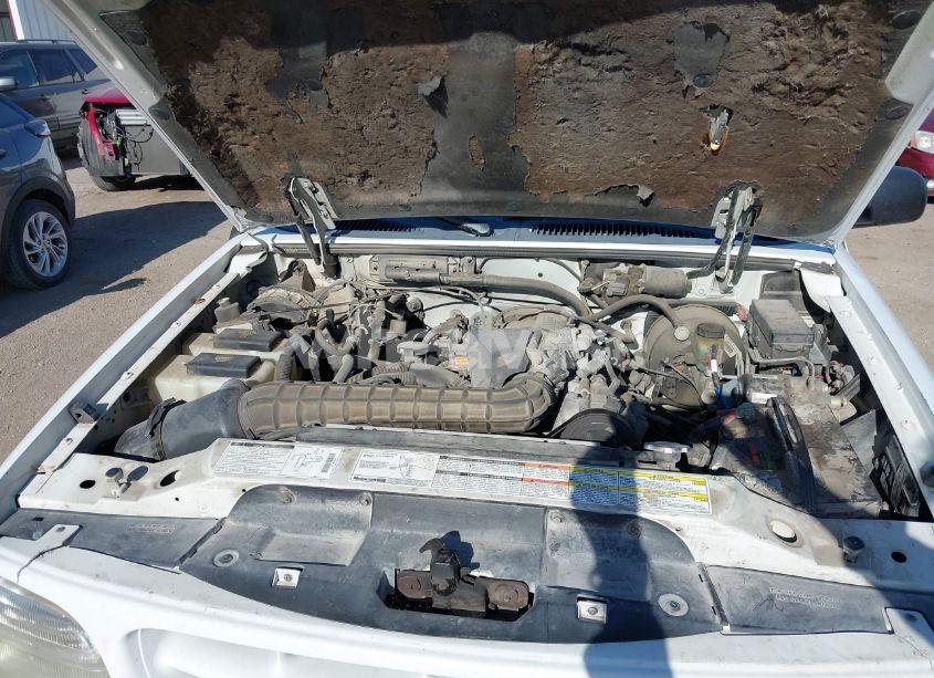 Photo 10 of 1997 Ford Explorer SPORT/XL (VIN 1FMCU24X5VUD16929)