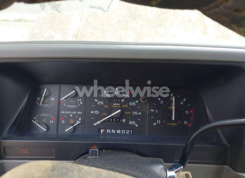 Photo 7 of 1992 Ford Explorer N/A (VIN 1FMCU24X7NUA67002)