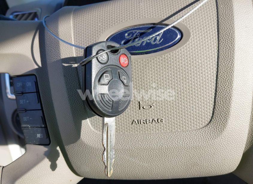 Photo 11 of 2009 Ford Escape HYBRID LIMITED (VIN 1FMCU49309KC35341)