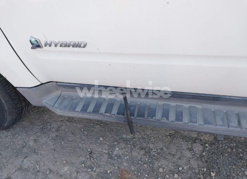 Photo 6 of 2009 Ford Escape HYBRID LIMITED (VIN 1FMCU49309KC35341)