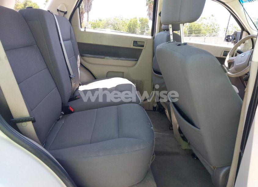 Photo 8 of 2009 Ford Escape HYBRID (VIN 1FMCU49319KA08837)