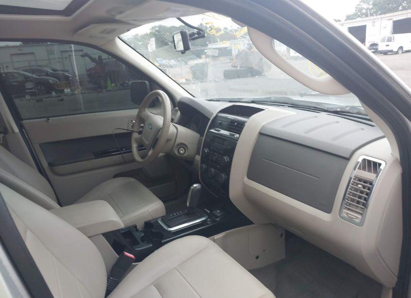 Photo 5 of 2009 Ford Escape HYBRID LIMITED (VIN 1FMCU49319KB30369)