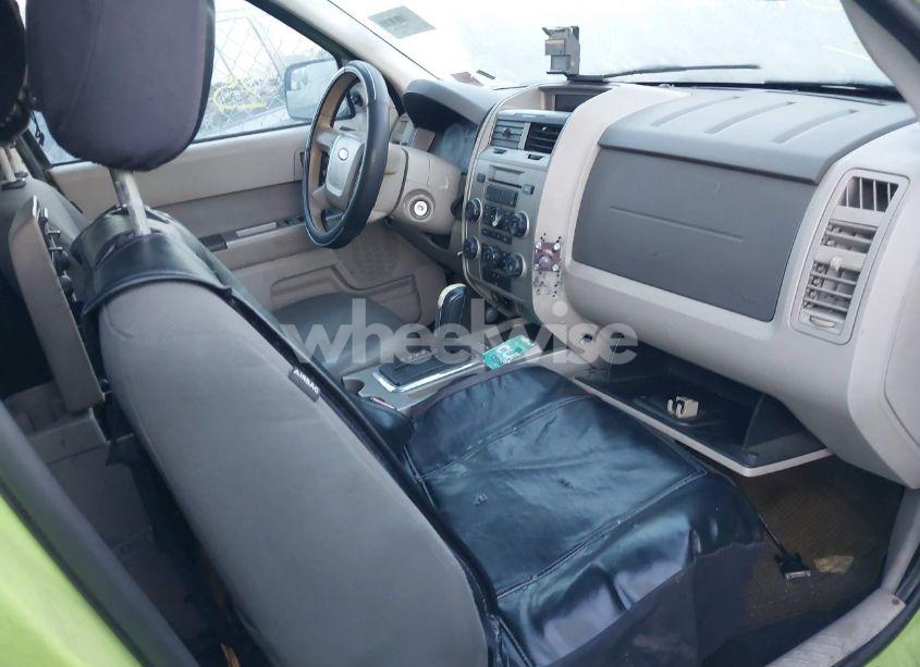 Photo 5 of 2009 Ford Escape HYBRID LIMITED (VIN 1FMCU49319KB56650)