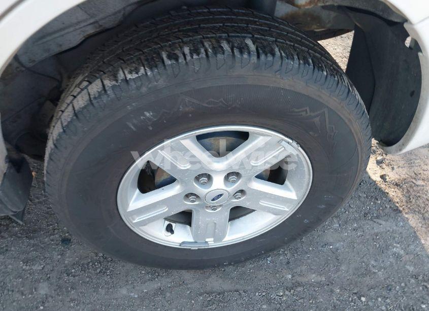 Photo 12 of 2009 Ford Escape HYBRID LIMITED (VIN 1FMCU49329KA17837)