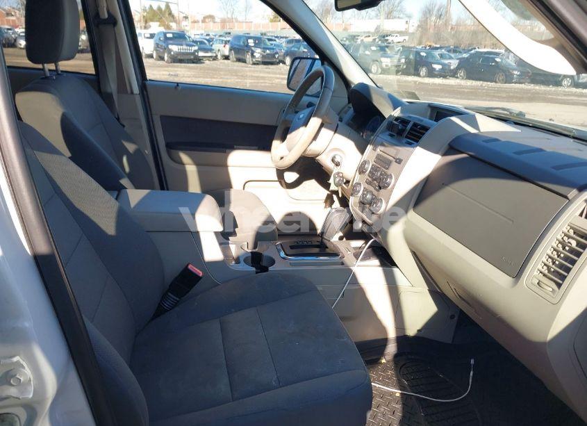 Photo 5 of 2009 Ford Escape HYBRID LIMITED (VIN 1FMCU49329KA17837)