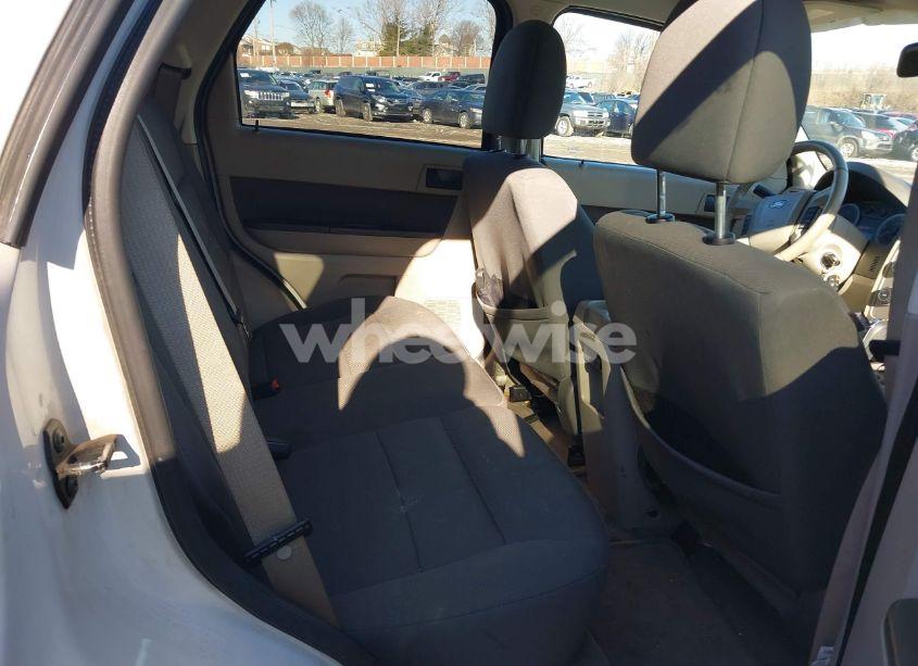 Photo 8 of 2009 Ford Escape HYBRID LIMITED (VIN 1FMCU49329KA17837)