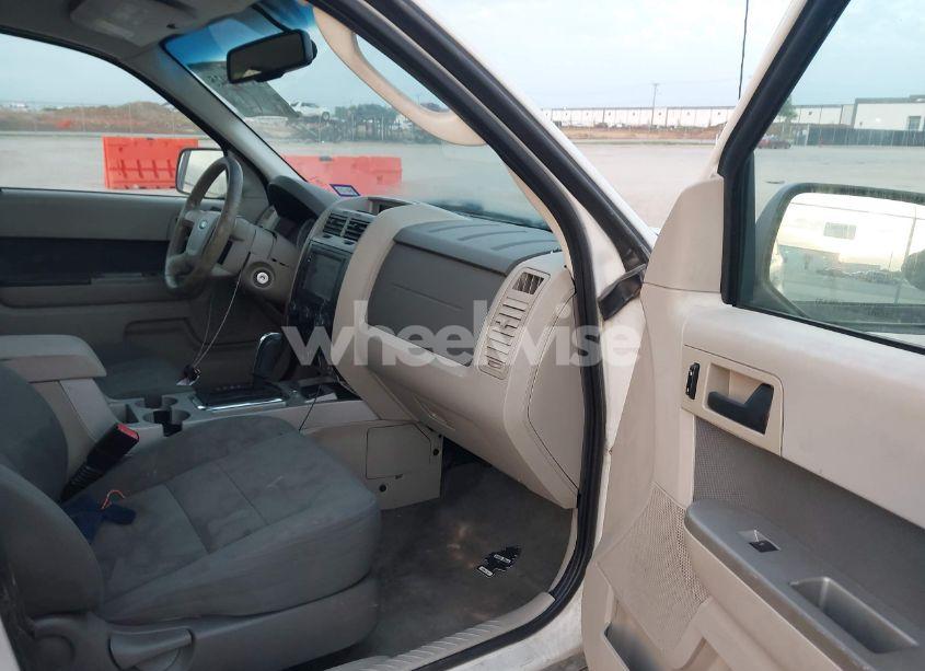 Photo 5 of 2009 Ford Escape HYBRID (VIN 1FMCU49329KA25405)