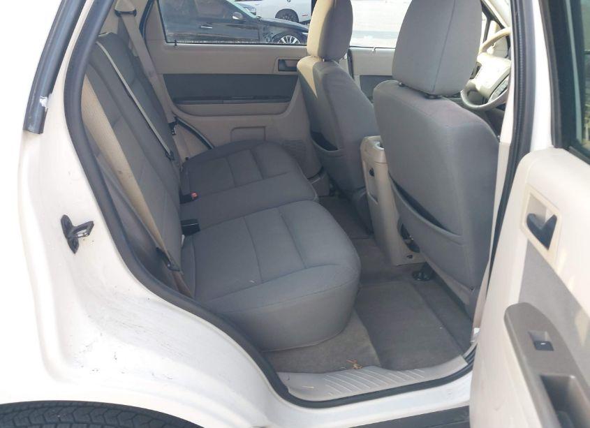 Photo 8 of 2009 Ford Escape HYBRID LIMITED (VIN 1FMCU49329KA50756)