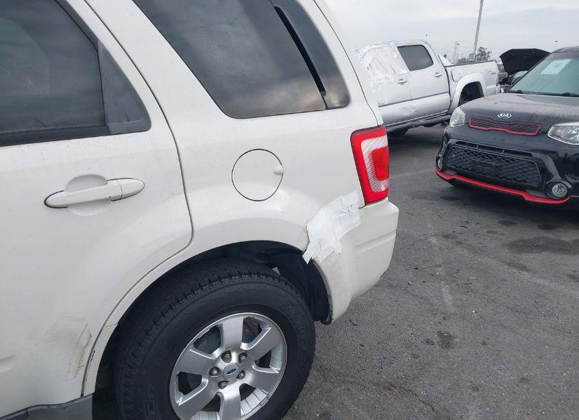 Photo 6 of 2009 Ford Escape HYBRID LIMITED (VIN 1FMCU49359KB03885)