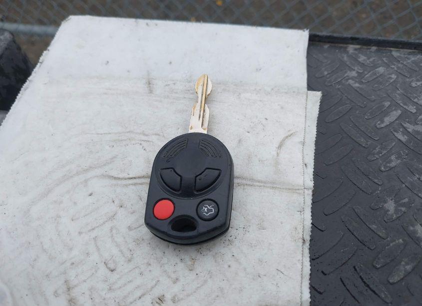 Photo 11 of 2009 Ford Escape HYBRID LIMITED (VIN 1FMCU49369KC65380)