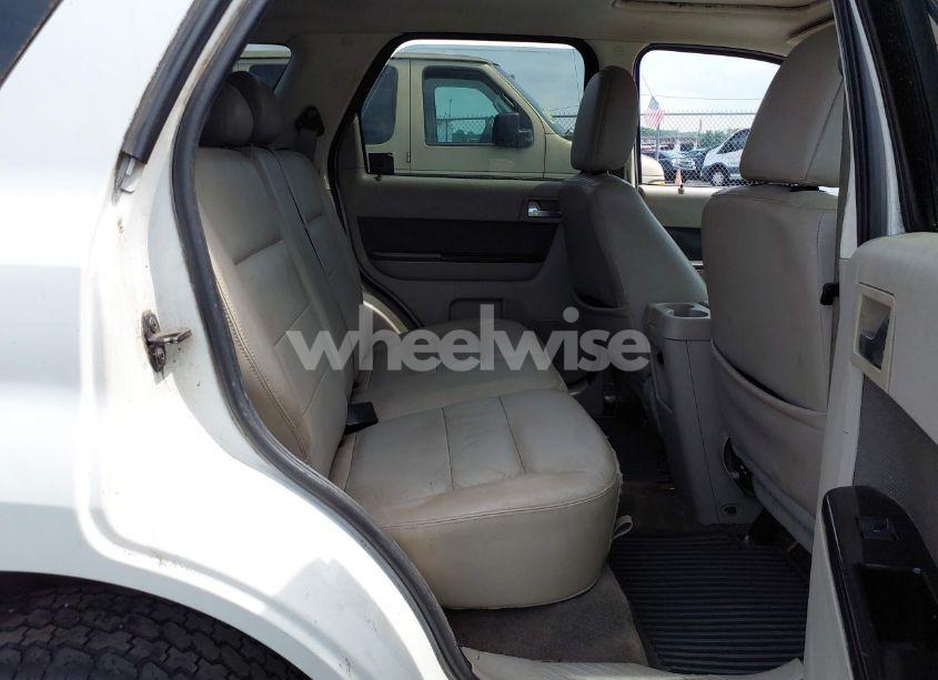 Photo 8 of 2009 Ford Escape HYBRID LIMITED (VIN 1FMCU49379KA32737)