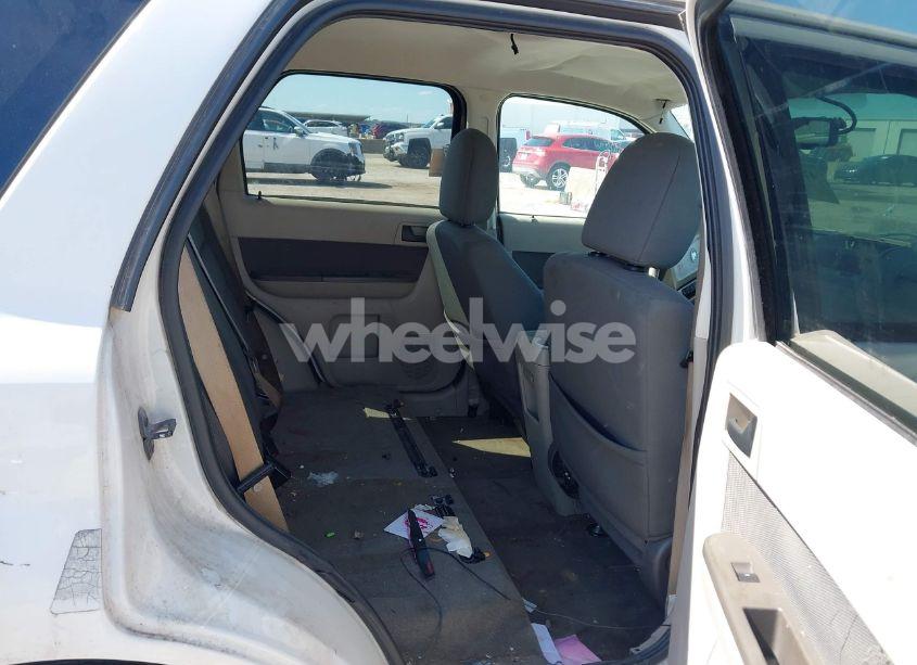 Photo 8 of 2009 Ford Escape HYBRID (VIN 1FMCU49399KA49359)