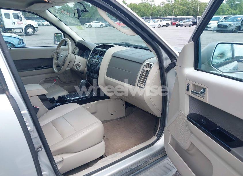 Photo 5 of 2009 Ford Escape HYBRID LIMITED (VIN 1FMCU49399KB18857)