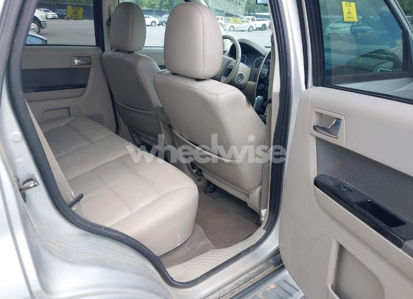 Photo 8 of 2009 Ford Escape HYBRID LIMITED (VIN 1FMCU49399KB18857)