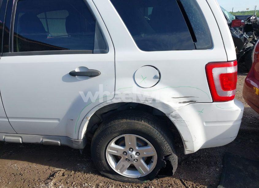 Photo 6 of 2009 Ford Escape HYBRID LIMITED (VIN 1FMCU49399KC19803)