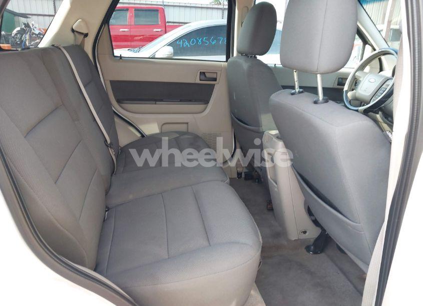 Photo 8 of 2009 Ford Escape HYBRID LIMITED (VIN 1FMCU49399KC19803)