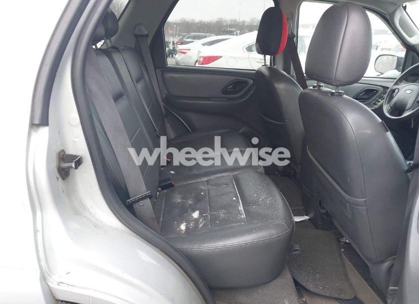 Photo 8 of 2007 Ford Escape HYBRID (VIN 1FMCU49H27KB67701)