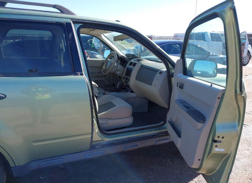 Photo 5 of 2008 Ford Escape HYBRID (VIN 1FMCU49H28KB49846)