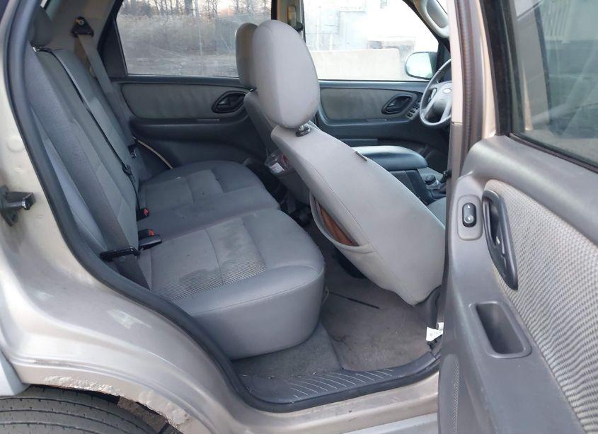 Photo 8 of 2007 Ford Escape HYBRID (VIN 1FMCU49H37KA29617)