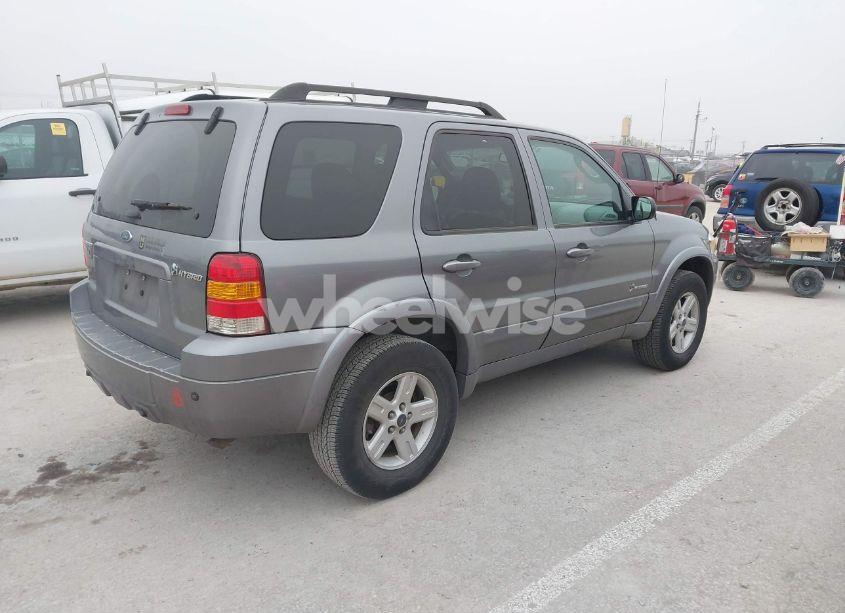 Photo 4 of 2007 Ford Escape HYBRID (VIN 1FMCU49H47KA85033)