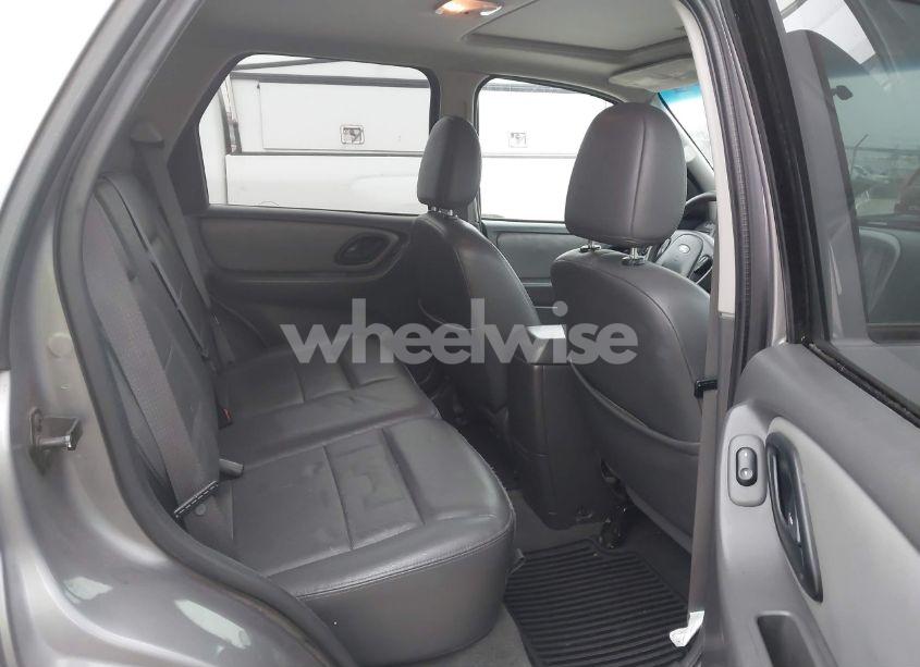 Photo 8 of 2007 Ford Escape HYBRID (VIN 1FMCU49H47KA85033)