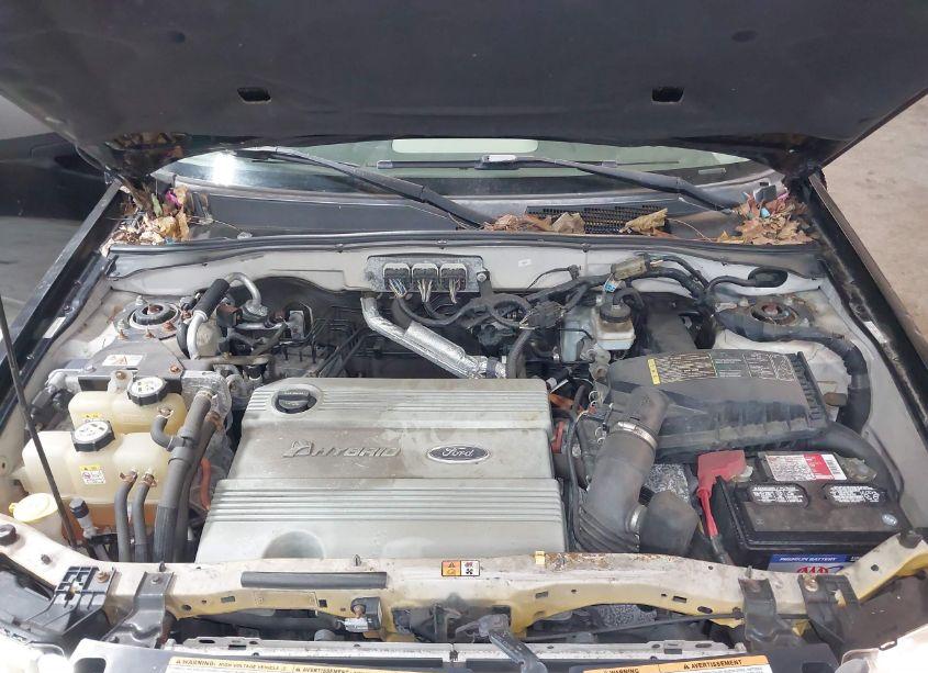 Photo 10 of 2008 Ford Escape HYBRID (VIN 1FMCU49H58KC34423)