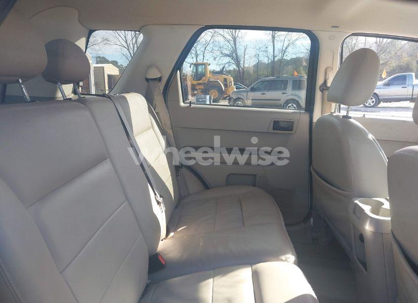 Photo 8 of 2008 Ford Escape HYBRID (VIN 1FMCU49H68KB75270)