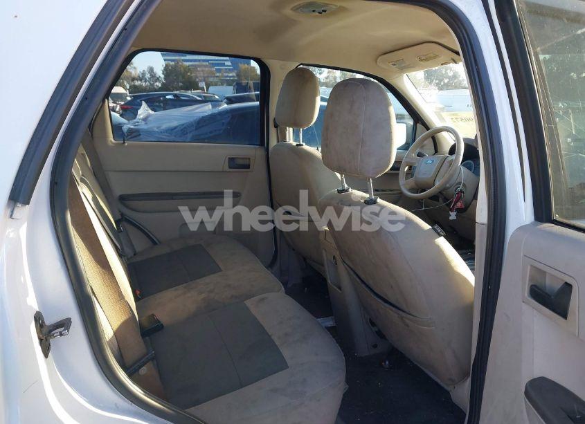 Photo 8 of 2008 Ford Escape HYBRID (VIN 1FMCU49H78KA37964)