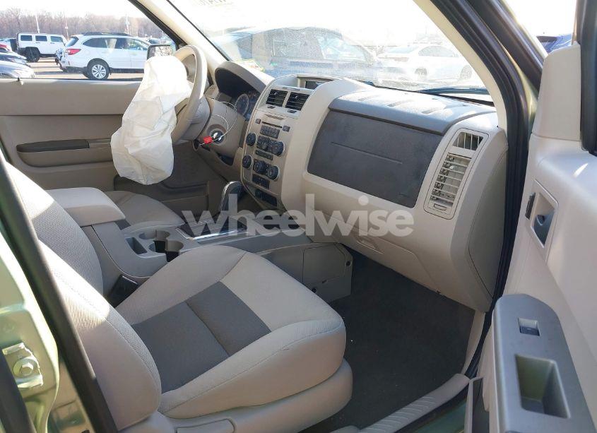 Photo 5 of 2008 Ford Escape HYBRID (VIN 1FMCU49H78KA72262)