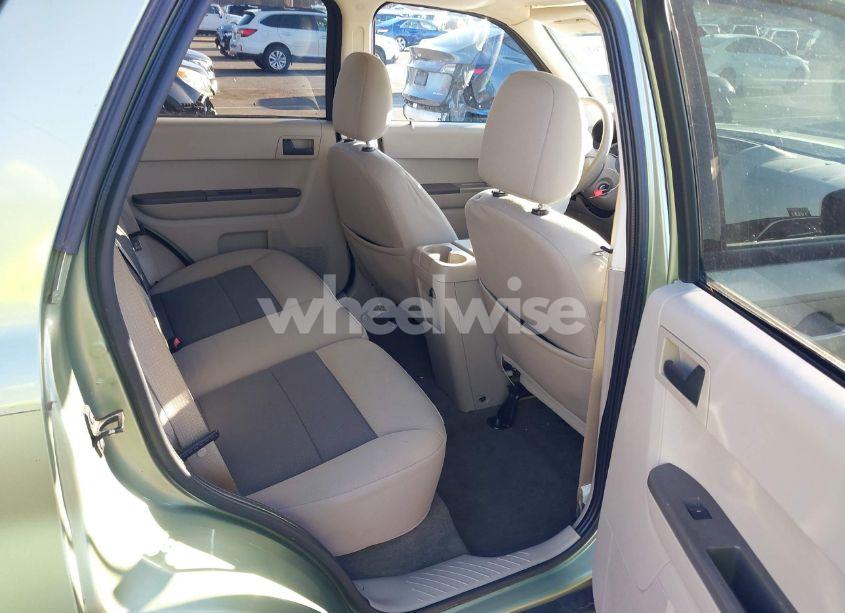 Photo 8 of 2008 Ford Escape HYBRID (VIN 1FMCU49H78KA72262)