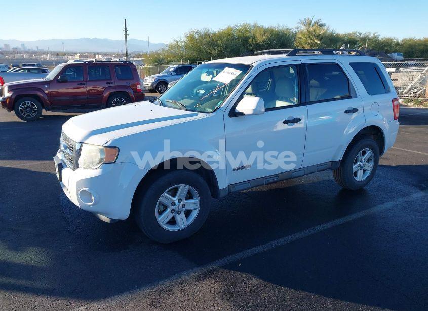 Photo 2 of 2008 Ford Escape HYBRID (VIN 1FMCU49H88KB42450)