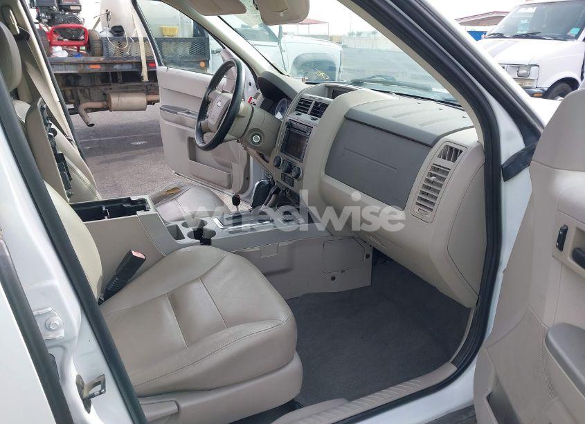 Photo 5 of 2008 Ford Escape HYBRID (VIN 1FMCU49H88KB42450)