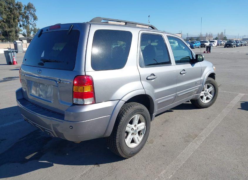 Photo 4 of 2007 Ford Escape HYBRID (VIN 1FMCU49H97KB44769)