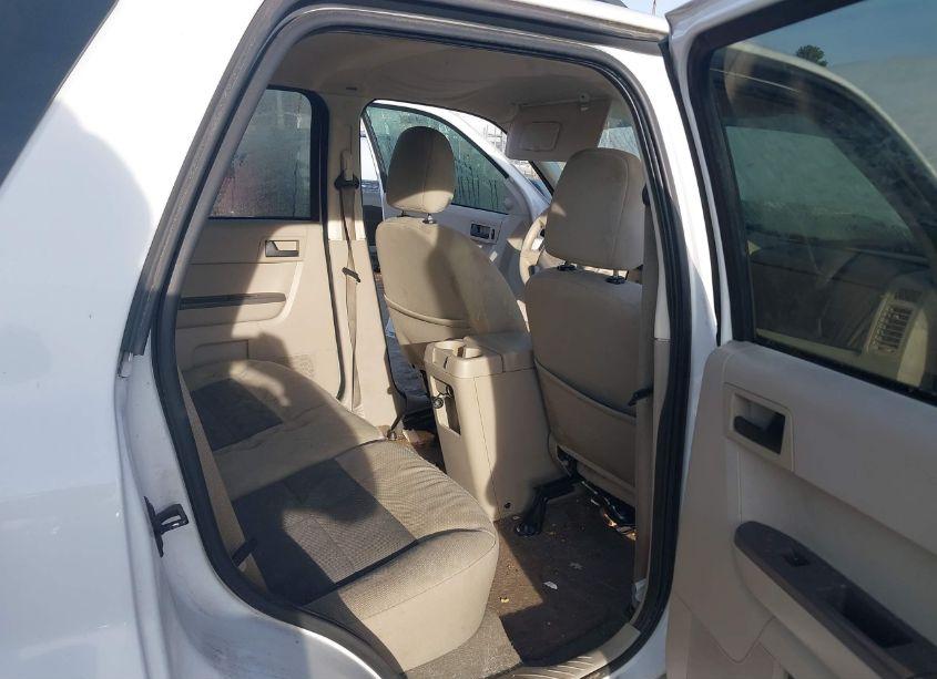 Photo 8 of 2008 Ford Escape HYBRID (VIN 1FMCU49H98KA28165)