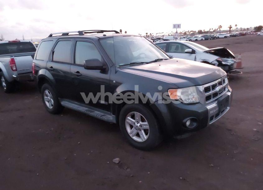 2008 Ford Escape HYBRID (VIN 1FMCU49HX8KB32969) main photo