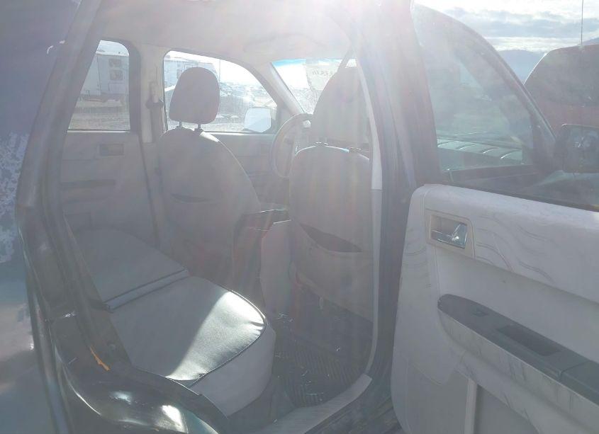 Photo 8 of 2008 Ford Escape HYBRID (VIN 1FMCU49HX8KC85707)