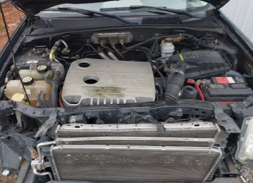 Photo 10 of 2011 Ford Escape HYBRID (VIN 1FMCU4K30BKA93802)