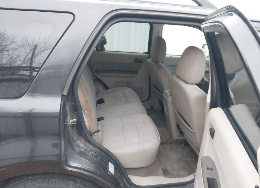 Photo 8 of 2011 Ford Escape HYBRID (VIN 1FMCU4K30BKA93802)