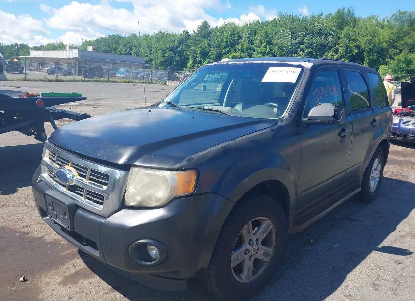 Photo 2 of 2010 Ford Escape HYBRID LIMITED (VIN 1FMCU4K31AKA13499)