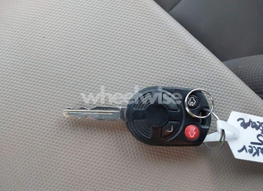 Photo 11 of 2010 Ford Escape HYBRID LIMITED (VIN 1FMCU4K33AKB08615)