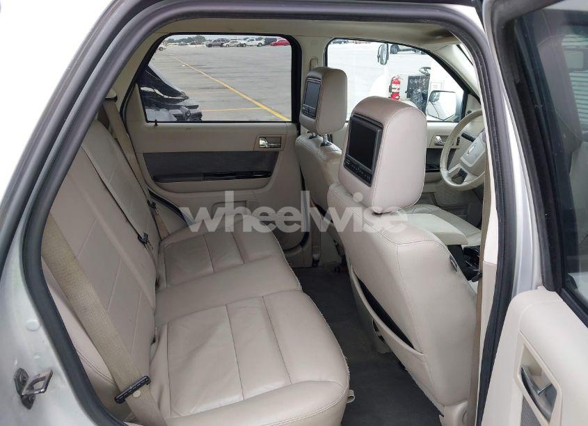 Photo 8 of 2010 Ford Escape HYBRID LIMITED (VIN 1FMCU4K36AKC62610)