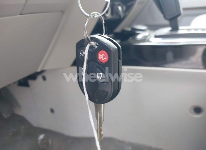 Photo 11 of 2010 Ford Escape HYBRID LIMITED (VIN 1FMCU4K37AKB18225)