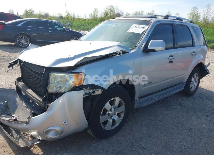 Photo 2 of 2010 Ford Escape HYBRID LIMITED (VIN 1FMCU4K37AKB21402)