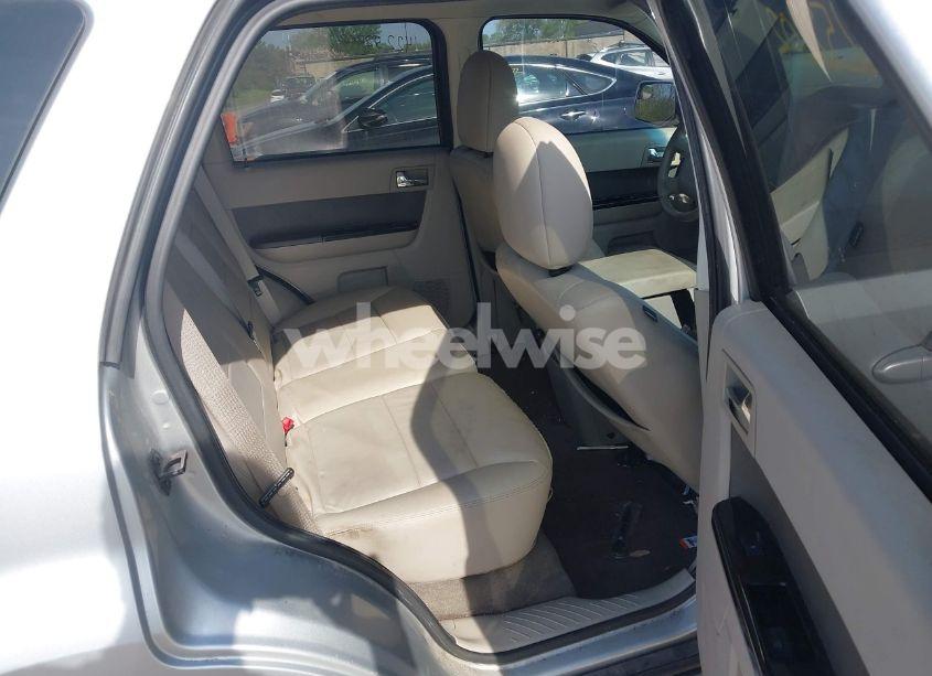 Photo 8 of 2010 Ford Escape HYBRID LIMITED (VIN 1FMCU4K37AKB21402)