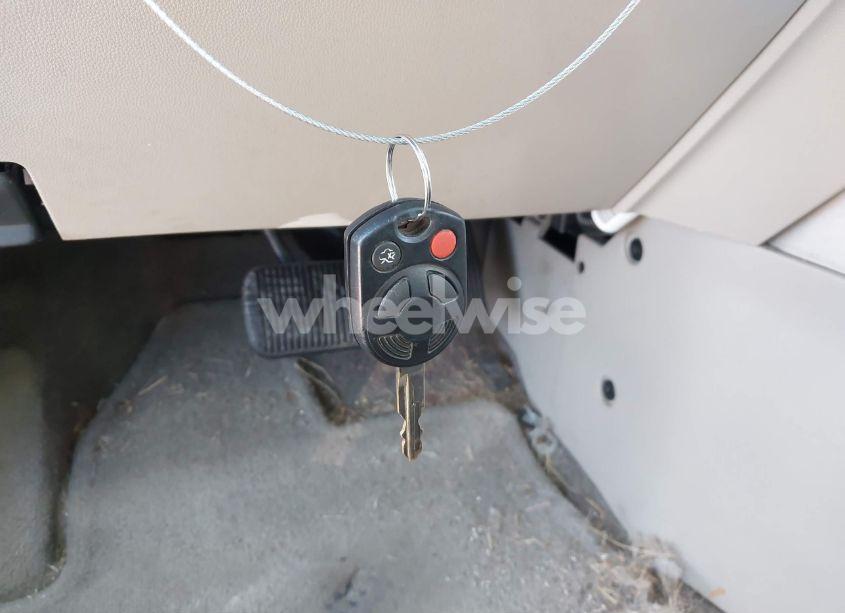 Photo 11 of 2010 Ford Escape HYBRID LIMITED (VIN 1FMCU4K37AKB21643)