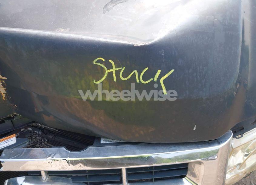 Photo 10 of 2011 Ford Escape HYBRID (VIN 1FMCU4K37BKA45651)