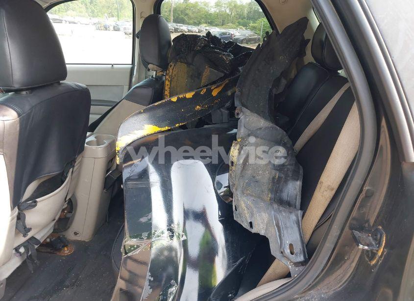 Photo 8 of 2011 Ford Escape HYBRID (VIN 1FMCU4K37BKA45651)