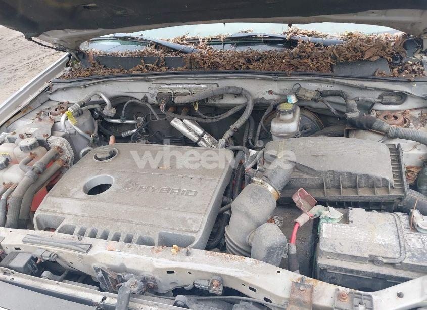 Photo 10 of 2012 Ford Escape HYBRID LIMITED (VIN 1FMCU4K38CKA78496)