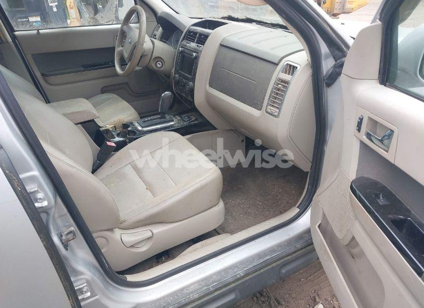 Photo 5 of 2012 Ford Escape HYBRID LIMITED (VIN 1FMCU4K38CKA78496)